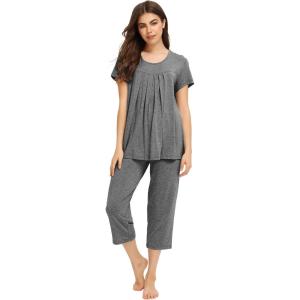 imageWiWi Viscose from Bamboo Pajamas for Women Capri Pants Pajama Sets Short Sleeve Sleepwear Set Top with Capris Pjs SXXLAdark Heather Grey